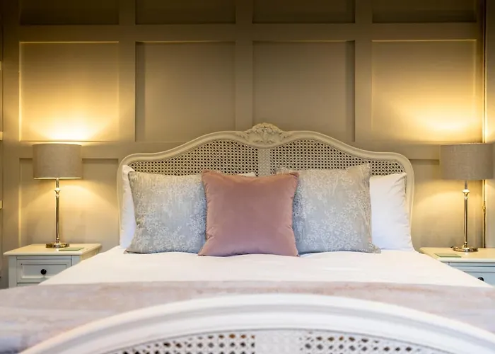 The Retreat At Dukes Townhouse